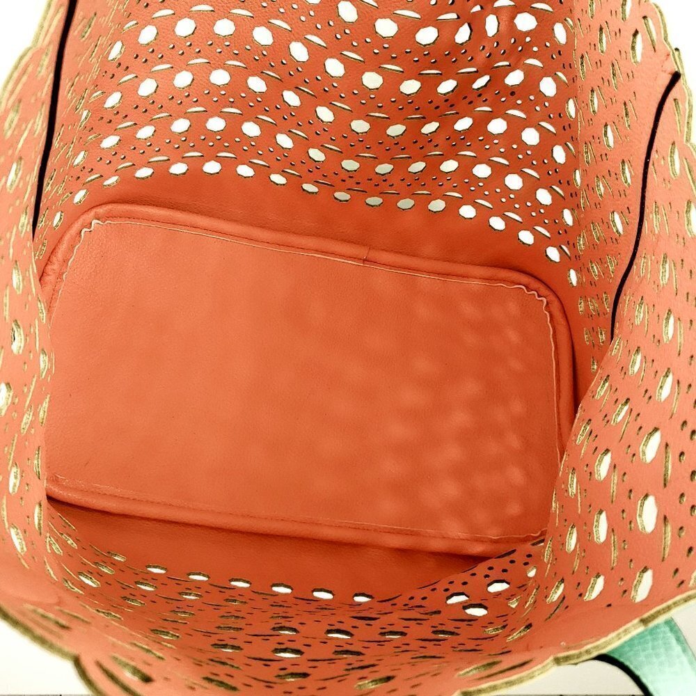 No Brand large tote teal/peach dual color vented - Picture 8 of 8